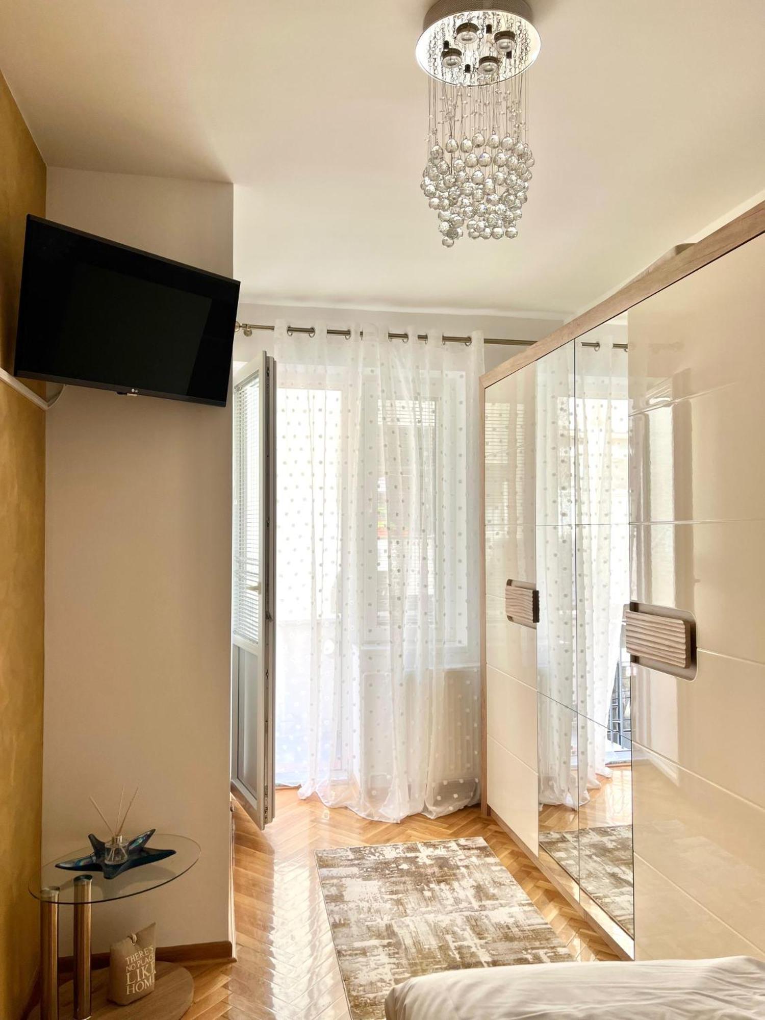 Lumo Apartment Ni Екстериор снимка