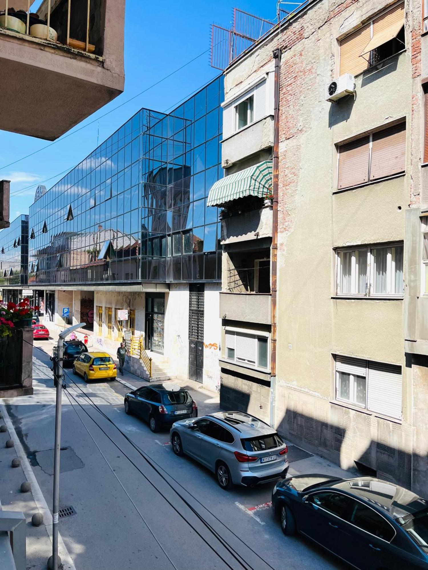 Lumo Apartment Ni Екстериор снимка